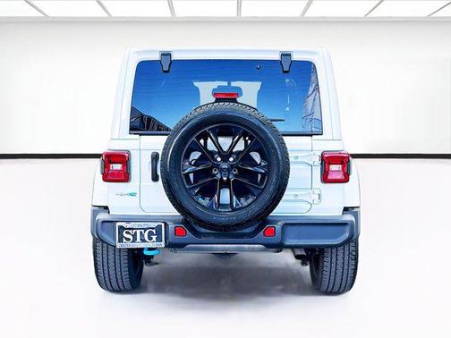 2022 Jeep Wrangler Unlimited 4xe Sahara