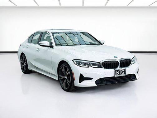 2022 BMW 330 330i