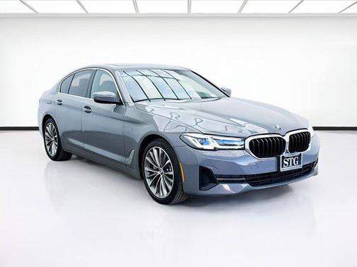 2021 BMW 530 530i