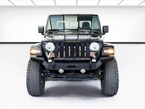 Black Clearcoat 2021 Jeep Gladiator Sport S