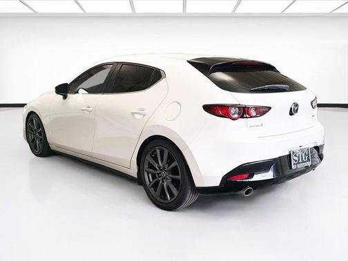 2021 Mazda Mazda3 FWD w/Preferred Package