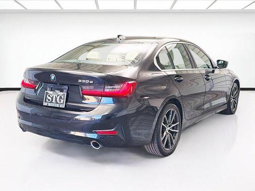 2021 BMW 330e Base