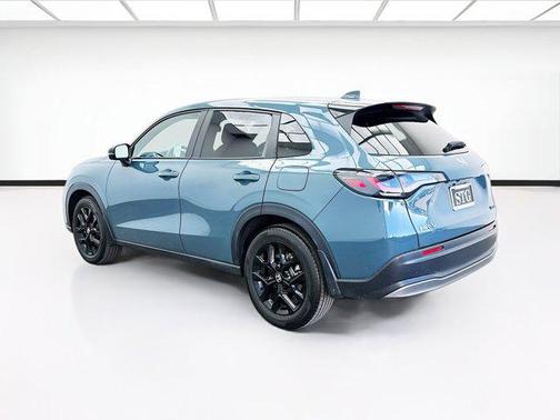 2024 Honda HR-V 2WD Sport
