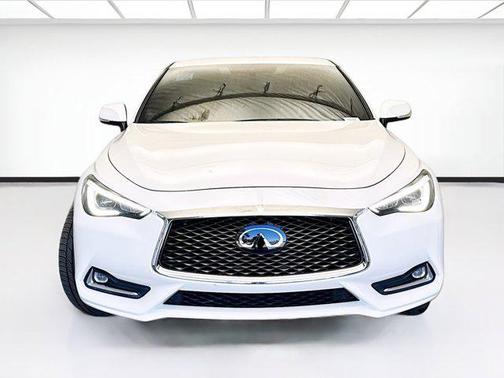 2022 INFINITI Q60 2.0t PURE