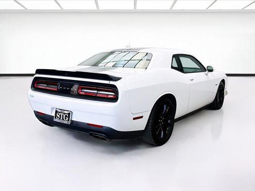 White Knuckle Clearcoat 2017 Dodge Challenger R/T