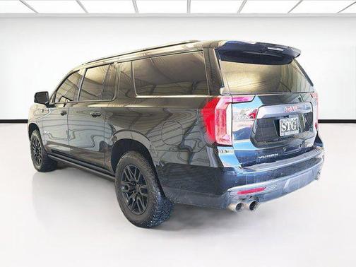 Onyx Black 2024 GMC Yukon XL 4WD AT4