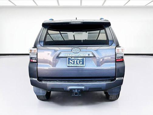 Magnetic Gray Metallic 2021 Toyota 4Runner SR5 Premium