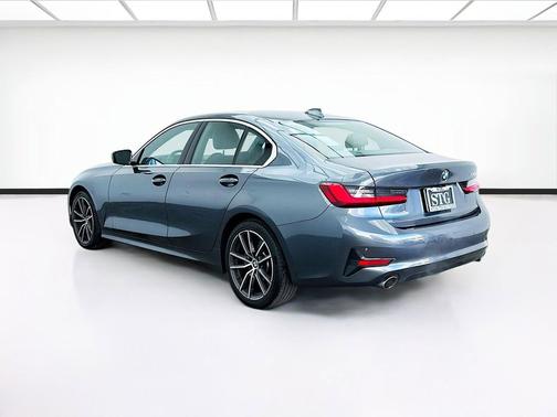 Mineral Grey Metallic 2022 BMW 330 330i