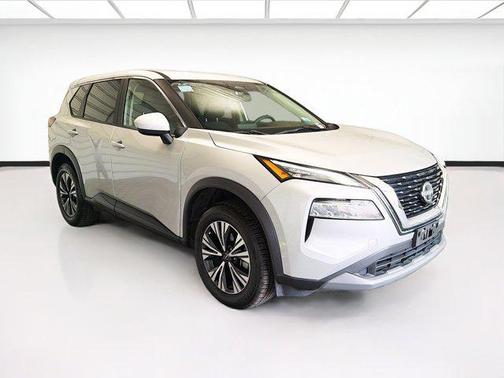 Brilliant Silver Metallic 2023 Nissan Rogue SV