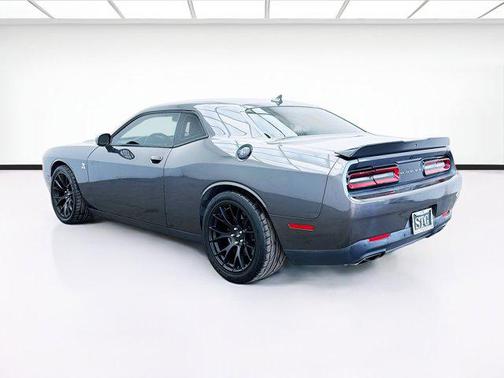 2016 Dodge Challenger R/T Scat Pack