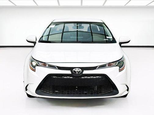 White 2022 Toyota Corolla LE