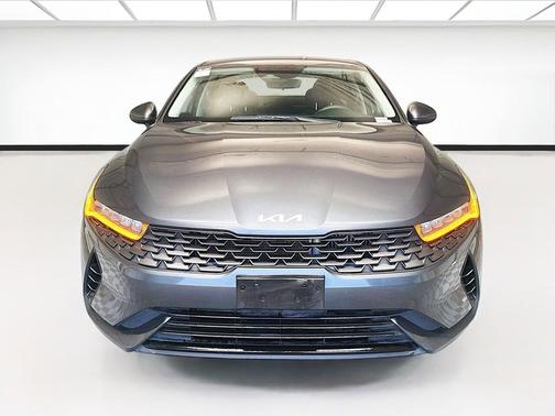 Gravity Gray 2022 Kia K5 LXS