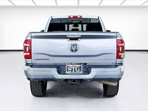Billet Silver Metallic Clearcoat 2020 RAM 2500 Laramie Crew Cab 4X4 6'4' Box