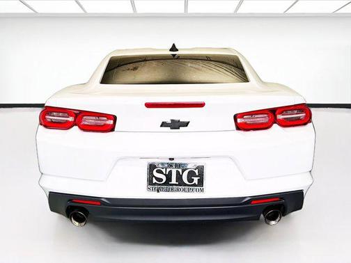 Summit White 2020 Chevrolet Camaro 1LT