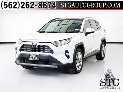 Blizzard Pearl 2021 Toyota RAV4 Limited