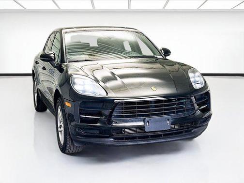2021 Porsche Macan Base