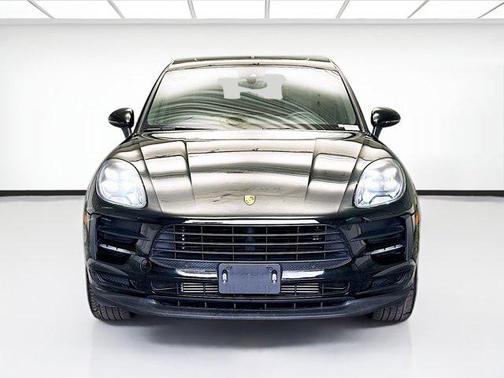2021 Porsche Macan Base