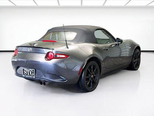 2019 Mazda MX-5 Miata Club