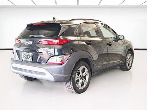 Abyss Black Pearl 2023 Hyundai KONA SEL