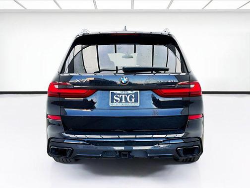 2022 BMW X7 xDrive40i