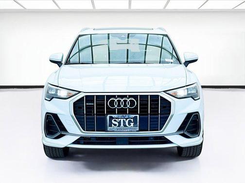 2020 Audi Q3 45 S line Premium