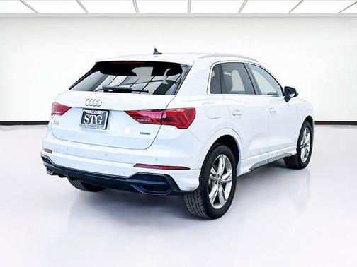 2020 Audi Q3 45 S line Premium