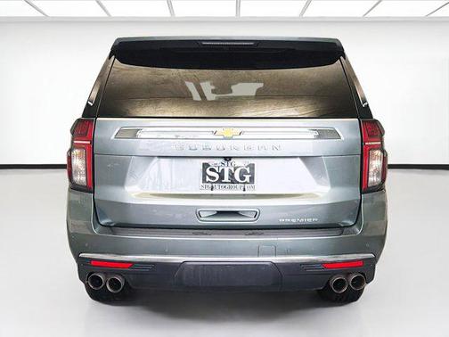 2023 Chevrolet Suburban Premier