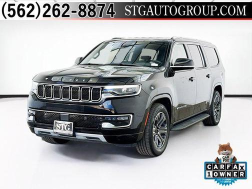 Diamond Black Crystal Pearlcoat 2023 Jeep Wagoneer L Series II 4x4