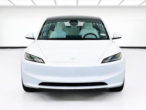 Pearl White Multi-Coat 2025 Tesla Model 3 Long Range
