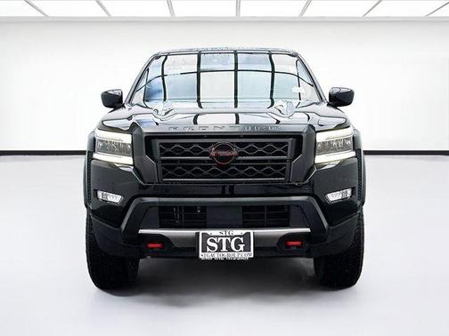 2023 Nissan Frontier PRO-X