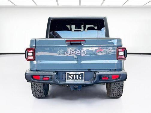 Anvil Clearcoat 2025 Jeep Gladiator Rubicon