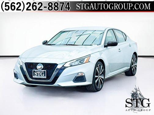 2020 Nissan Altima SR FWD