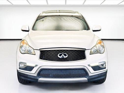 2017 INFINITI QX50 Base