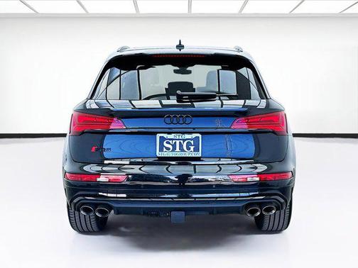 Mythos Black Metallic 2023 Audi SQ5 3.0T Premium Plus
