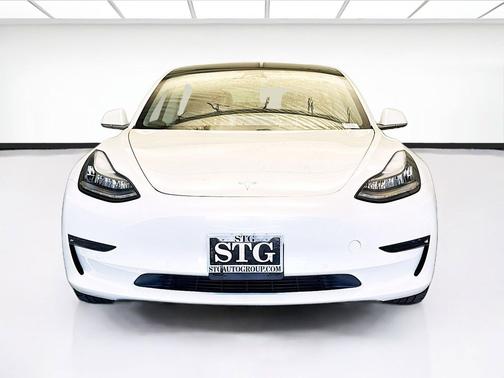 Pearl White Multi-Coat 2020 Tesla Model 3 Standard Range Plus