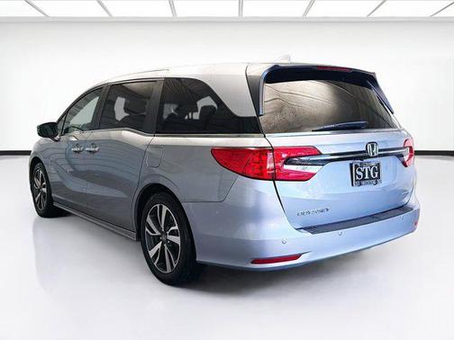 Silver Metallic 2024 Honda Odyssey Touring