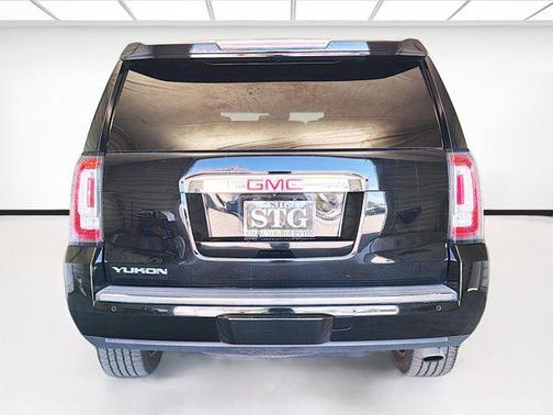 Onyx Black 2018 GMC Yukon Denali