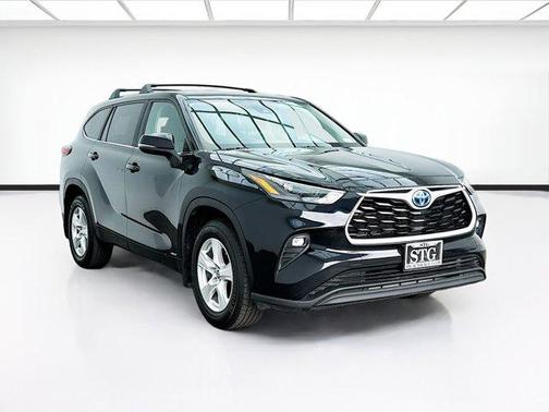 2023 Toyota Highlander Hybrid LE