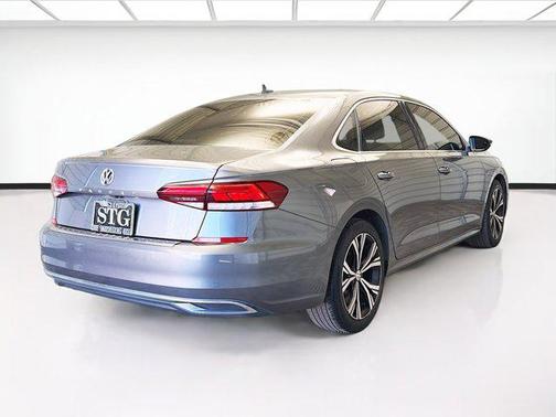 2021 Volkswagen Passat 2.0T SE