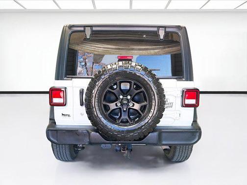 Bright White Clearcoat 2021 Jeep Wrangler Unlimited Sport