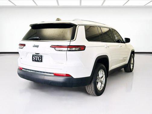 2022 Jeep Grand Cherokee L Laredo