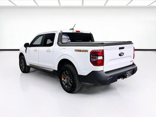 Space White Metallic 2025 Ford Maverick Tremor