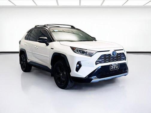 2021 Toyota RAV4 Hybrid SE