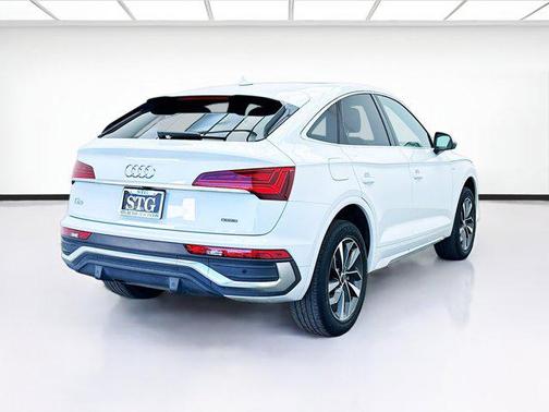 2022 Audi Q5 45 S line Premium Plus