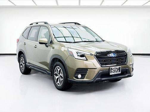 2023 Subaru Forester Premium