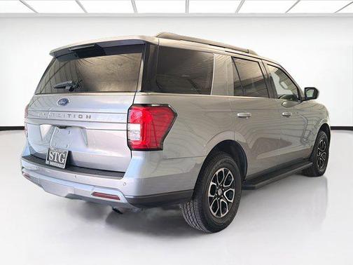 Silver Metallic 2024 Ford Expedition XLT