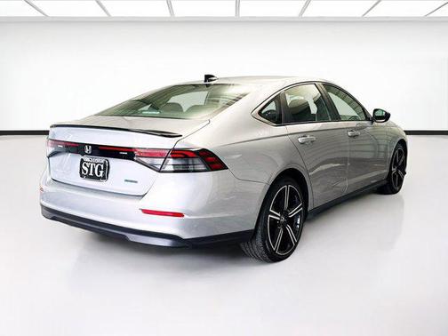 2023 Honda Accord Hybrid Base