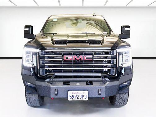 2023 GMC Sierra 2500 AT4