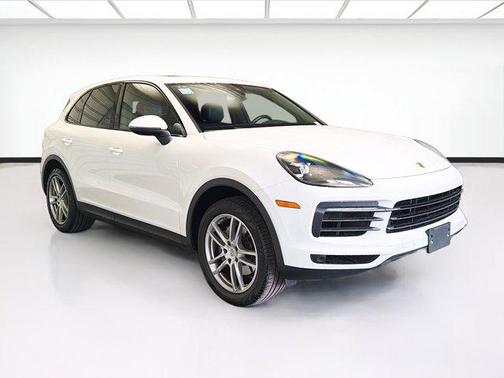 White 2019 Porsche Cayenne Cayenne