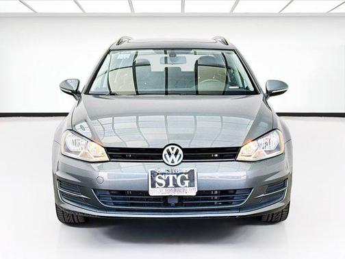 Platinum Gray Metallic 2016 Volkswagen Golf SportWagen TSI Limited Edition